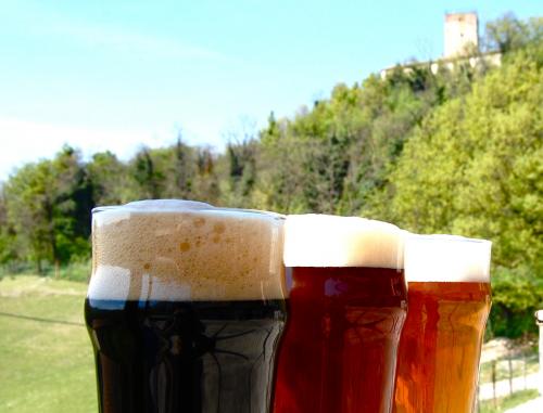 Foto birre al castello di Stefanago